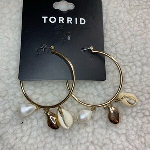 NWT Torrid Hoop Earrings